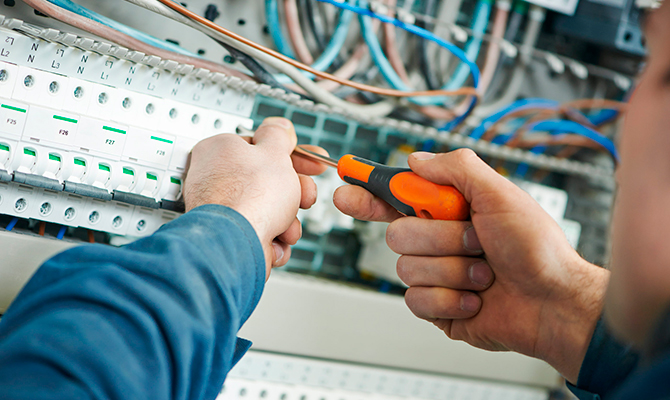 Электромонтажник-наладчик